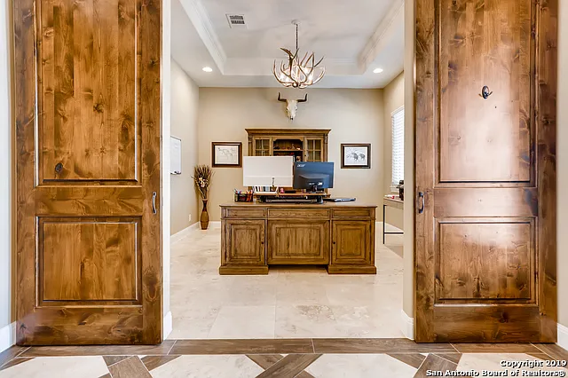 9c24a5df111057c1168e65c3a1575571-uncropped_scaled_within_1536_1152