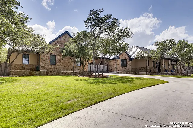 a9ec37a83ba34e7ff966e31c66b9159a-uncropped_scaled_within_1536_1152