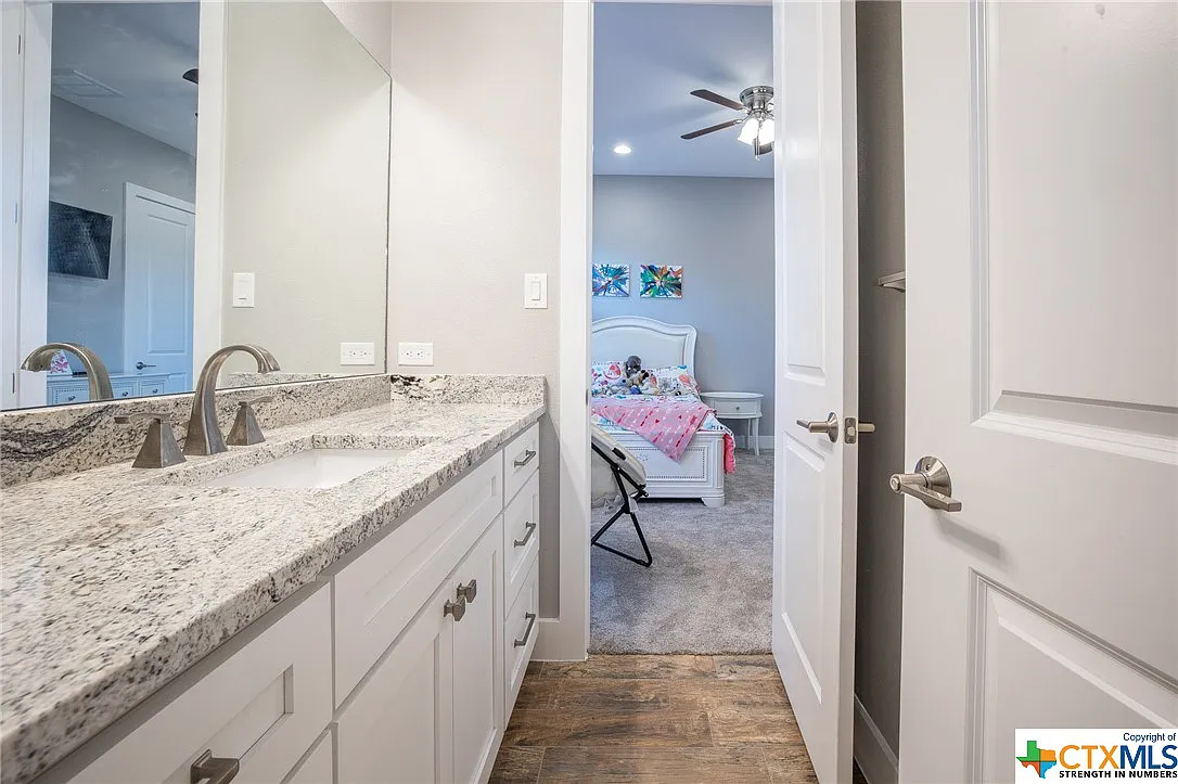 e5ce582749000cf46f2de79f7513e762-uncropped_scaled_within_1536_1152